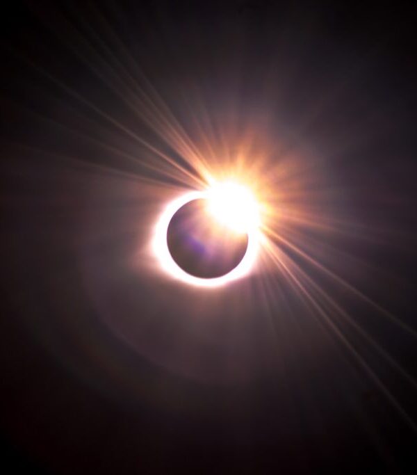 Moco-Eclipse-from-unsplash-_Justin-Dickey-1024x683