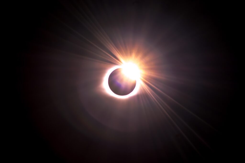 Moco-Eclipse-from-unsplash-_Justin-Dickey-1024x683