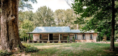 Outside image of a cabin wedding venue in Montgomery County Indiana